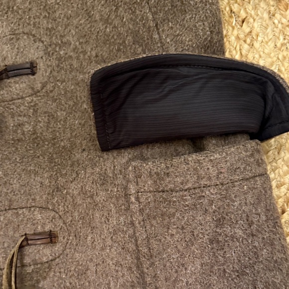 Gloverall Women's Toggle Coat - Picture 4 of 5